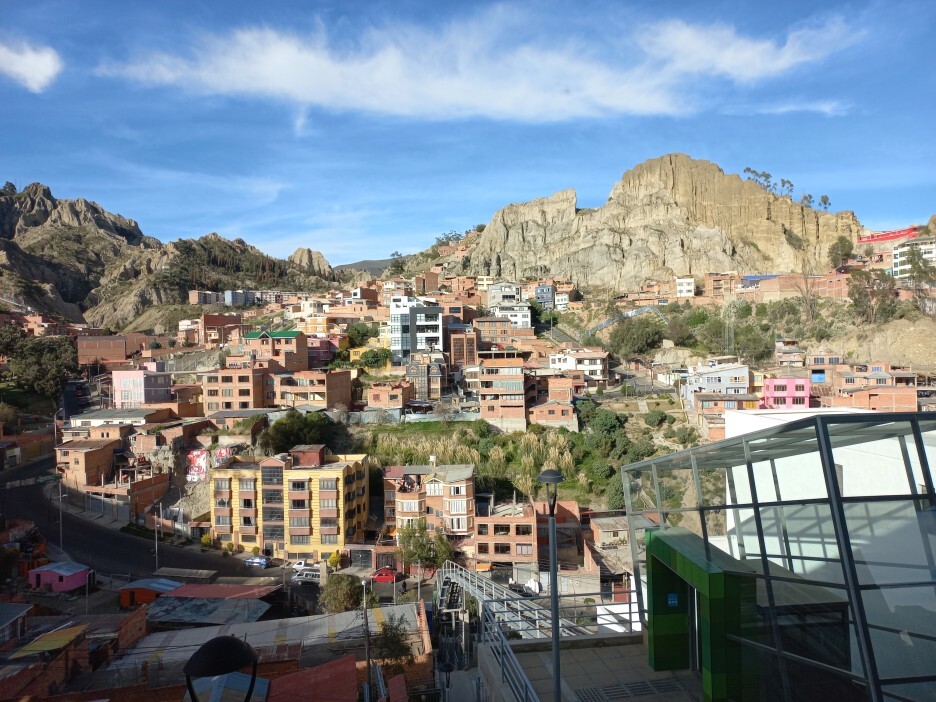 라파스 위성 도시의 풍경