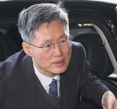문형배 프로필