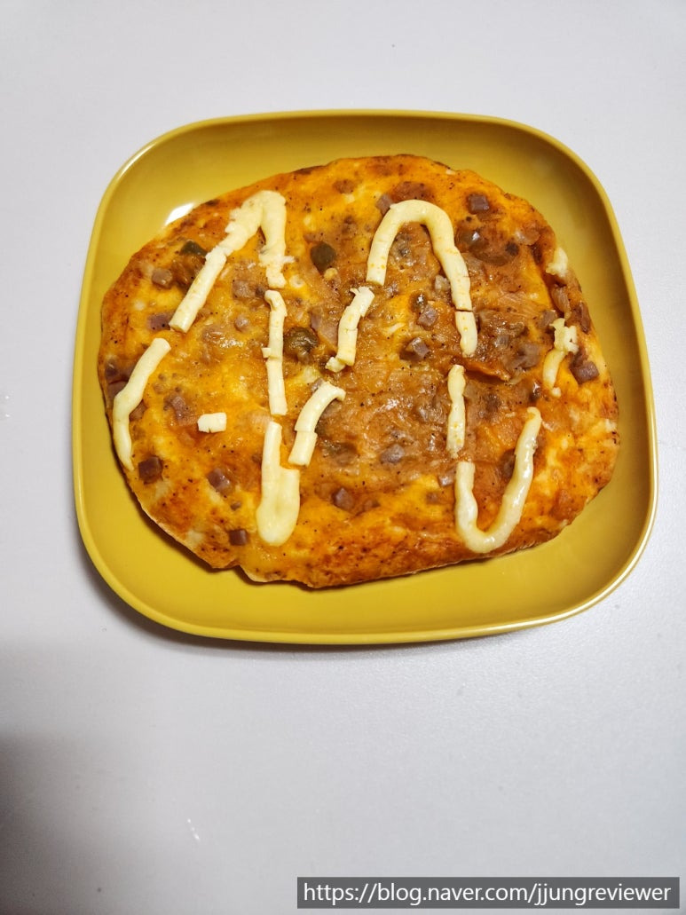 토마토피자 이미지
