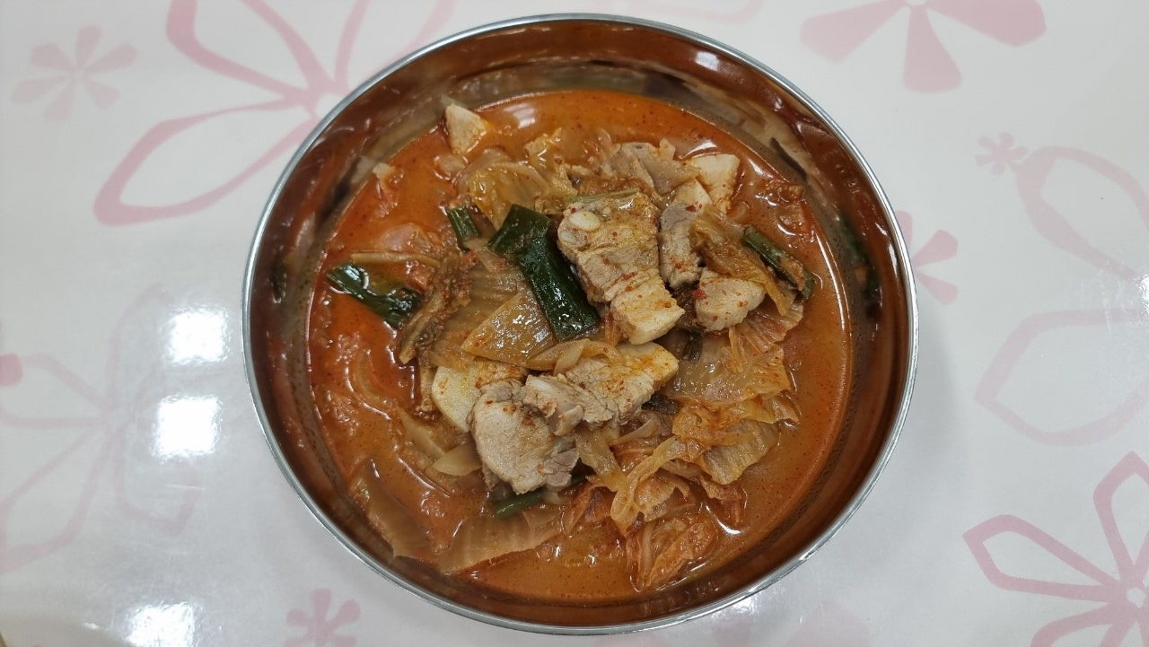 오겹살 김치찌개
김치찌개 비법