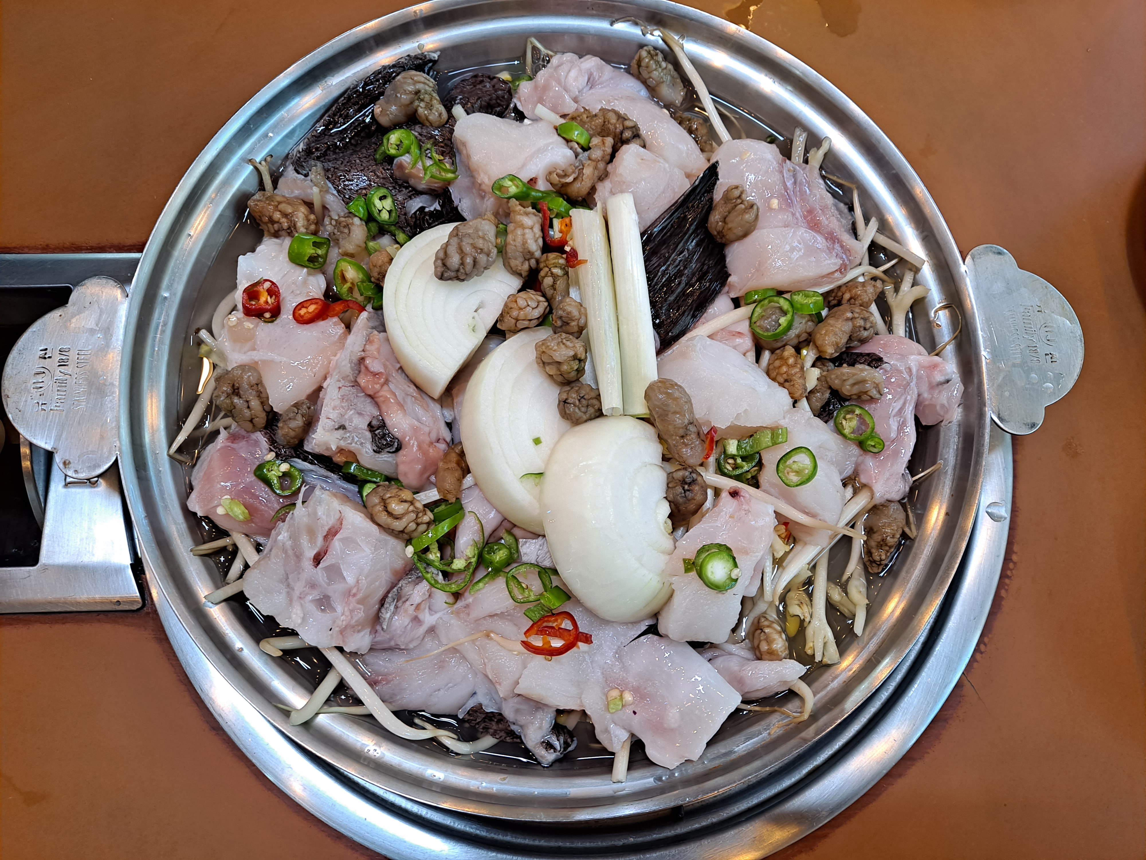  못 생긴 응어리를 풀다, 아귀탕(Monkfish Soup)