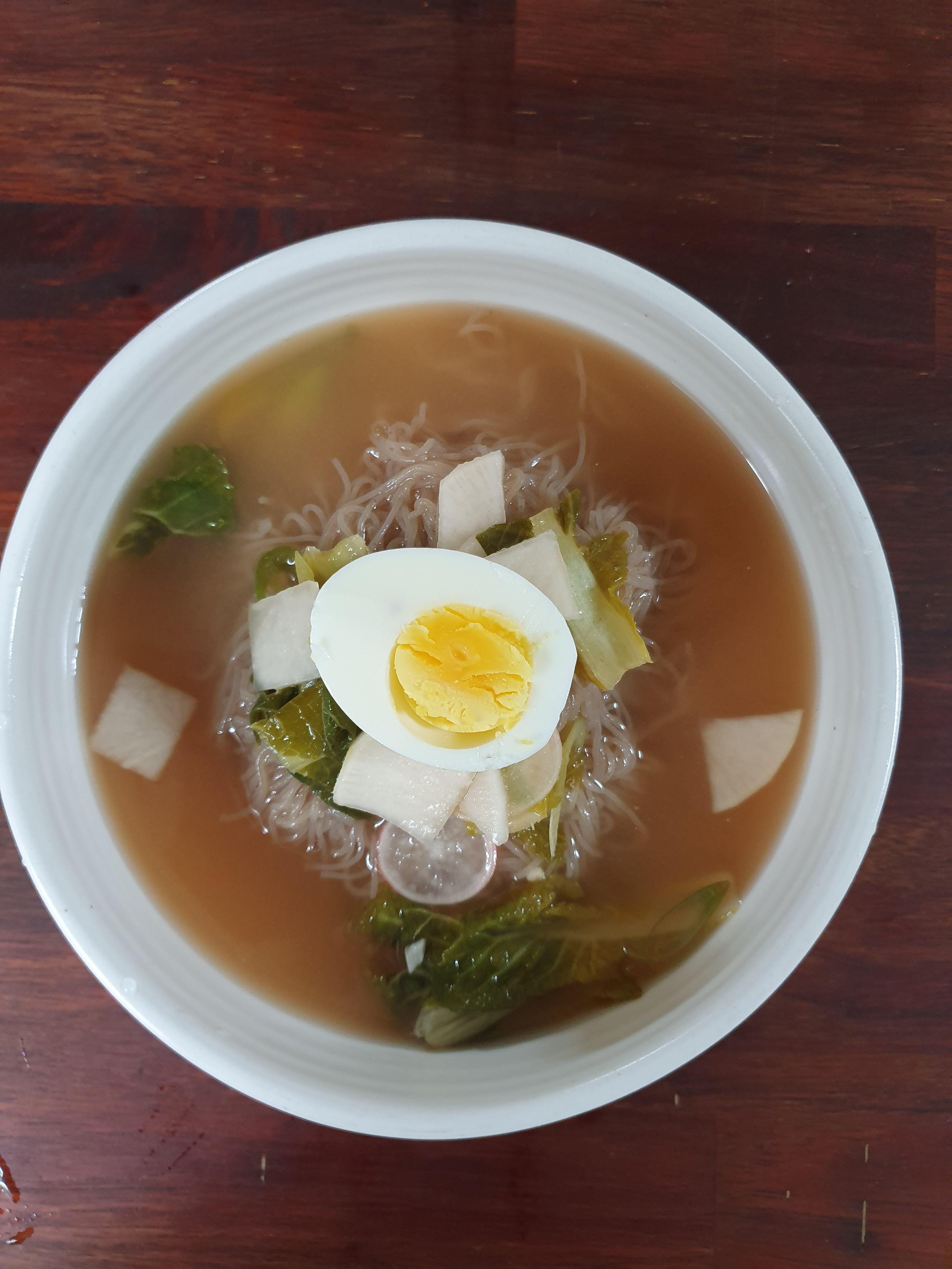  봄동 국물 김치 냉면