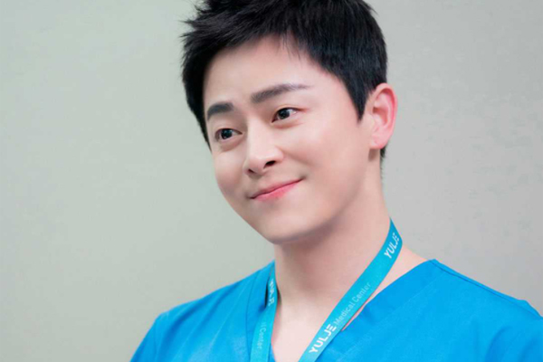 땅콩형 얼굴 연예인
