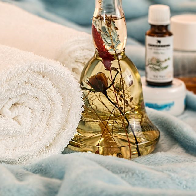  천연 오일 - 피부의 모공을 막는 코메도제닉 등급