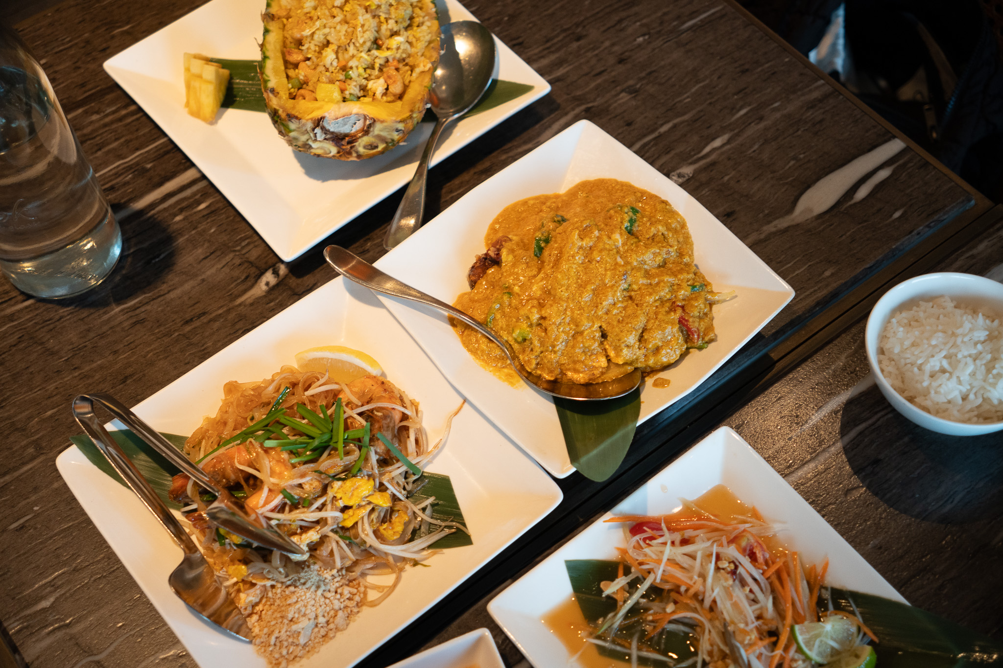  이태원 속 작은 방콕.  태국 요리 맛집 - 부다스벨리