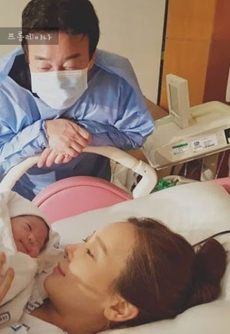 소유진 백종원 나이차이 [돌싱포맨] 소유진 프로필 성형전 과사 집 위치 32