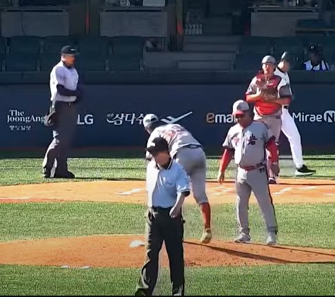 BASEBALL