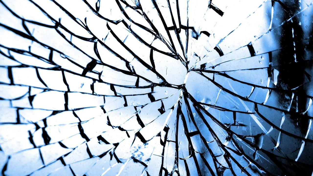 glass-101792_1280.webp