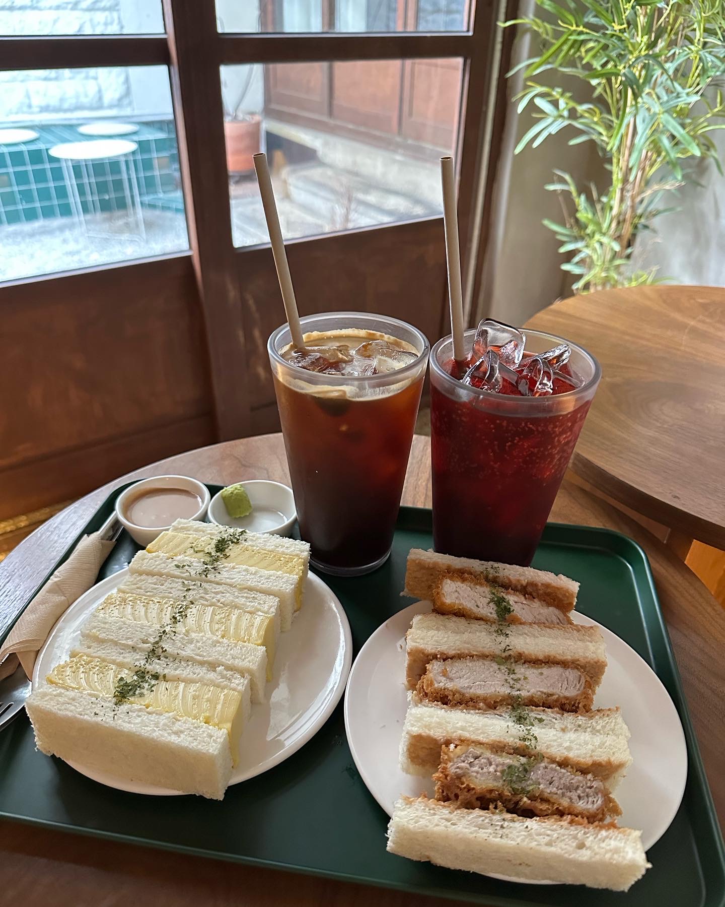  [뚝섬 성수] '타마고산도' 맛있고, 분위기 좋은 '주택개조' 카페 필살기(ㅍㅅㄱ) |내돈내산