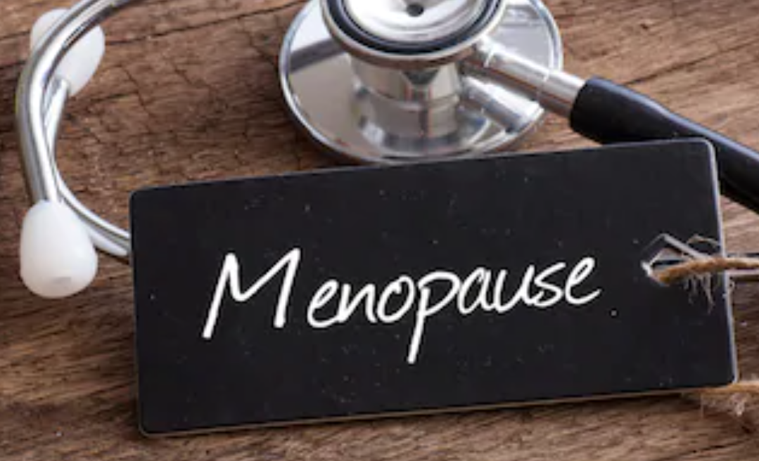  폐경 조기폐경 전조증상 원인 치료 예방법/menopause and climacteric