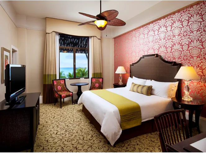 The Royal Hawaiian A Luxury Collection Resort Waikiki-로얄 하와이안 럭셔리 컬렉션 리조트-하와이신혼여행-하와이신혼여행호텔-로얄 하와이안 럭셔리 컬렉션 리조트 객실