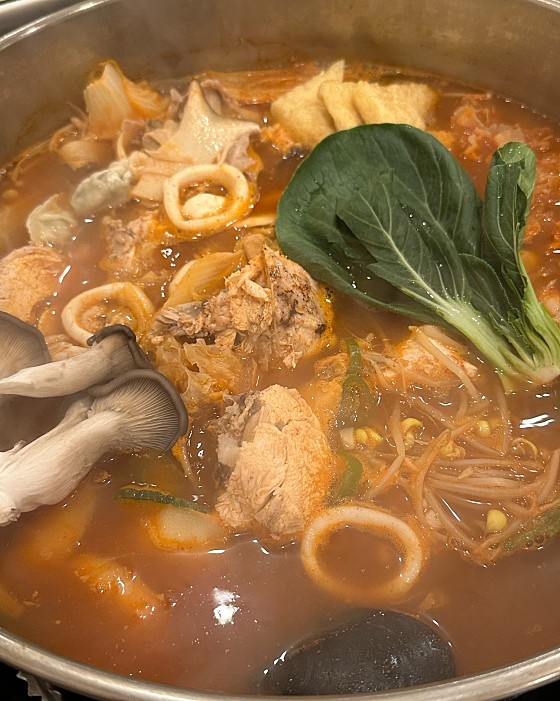 생방송투데이 한우물의법칙 닭칼국수집 예산군 삽다리 오늘