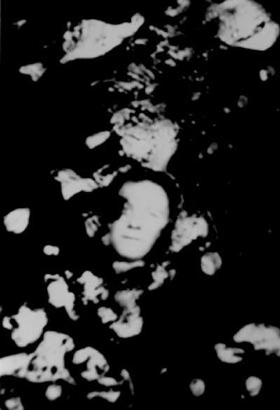 스콜실험 사람의 얼굴 형상이 찍힌 사진