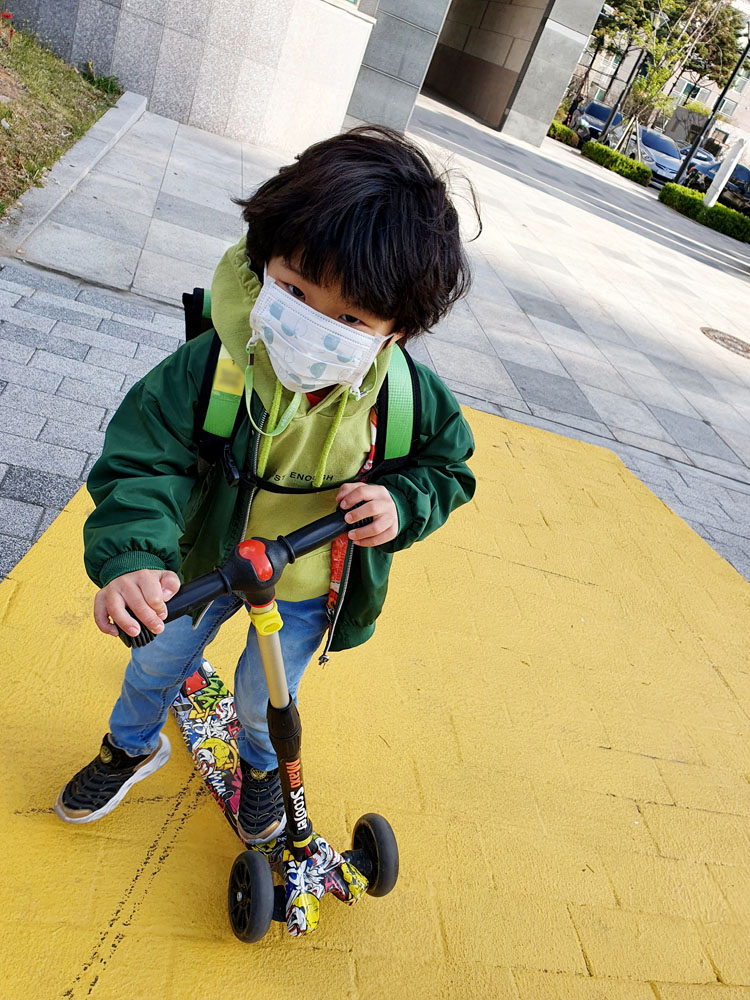 매장구매&6개월사용 리뷰(feat.교통사고ㅠㅠ) 마이크로킥보드 맥시T 폴더블 디럭스 쇼킹핑크