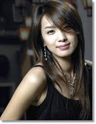  쥬얼리 박정아 부모 이혼과 어린시절 방황
