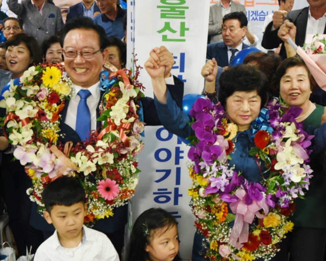  송철호 울산시장 프로필 전 송철호 선대위원장 구속영장 기각 뇌물혐의?
