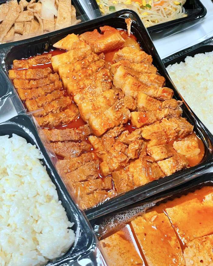 놀라운토요일 놀토 김치찜 부천 중동 사랑 시장 정혁 황민현 더보이즈 주연 추천 맛집