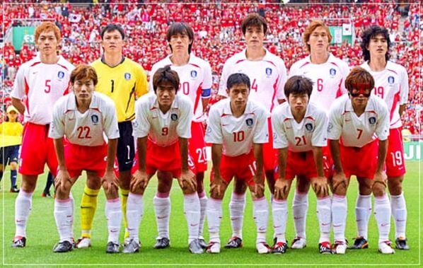 2002년-한일월드컵-대표팀-사진