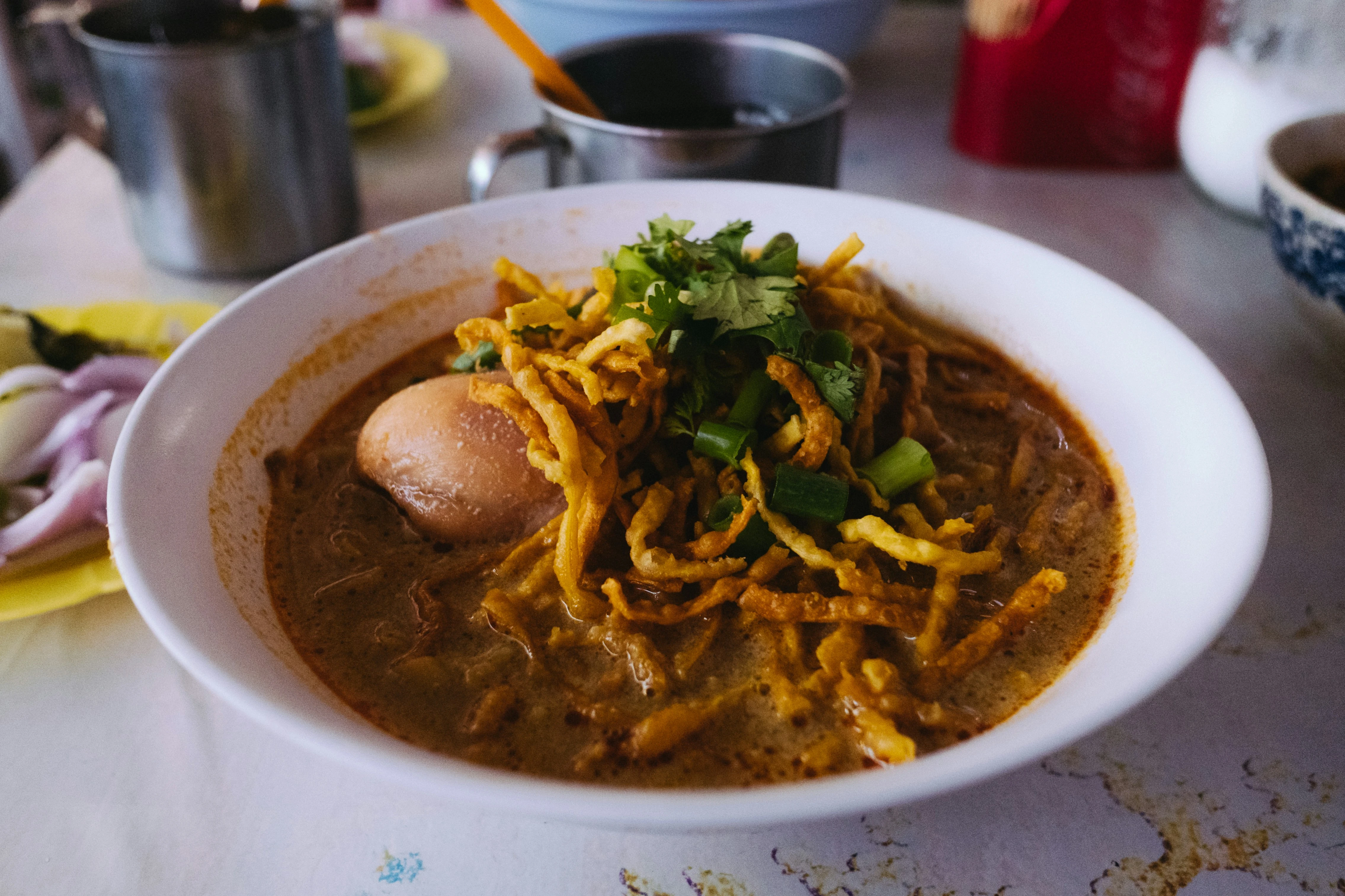 카놈짠 (쌀국수와 커리소스)