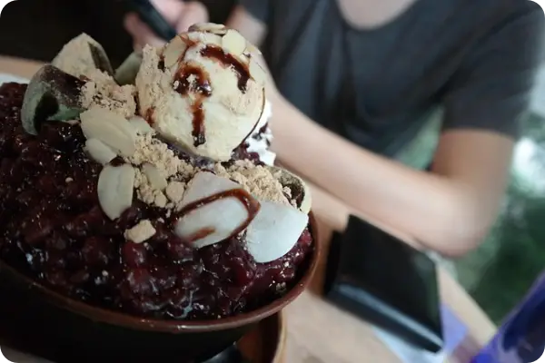 메가커피 팥빙수
