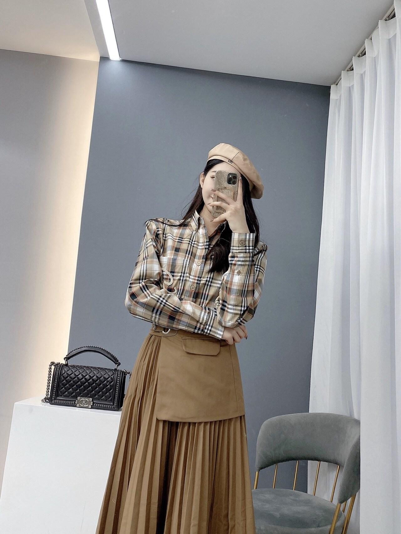  [BURBERRY] 버버리 엠브로이더리 B 모티프 스트레치 코튼 셔츠 80368701