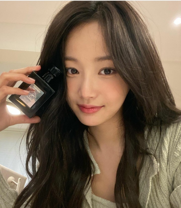 연우 모모랜드 프로필 나이, 키, 학력, 가족관계, 데뷔