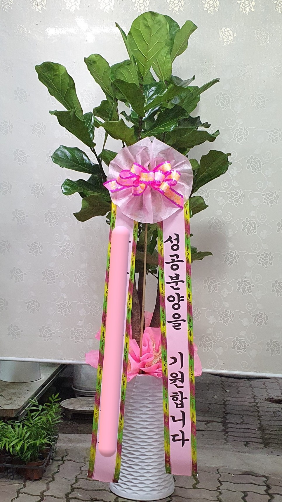 모델하우스 오픈식 3단 축하화환도 수제로 배달하는 당진채운동 꽃집 푸른화원입니다 당진꽃집 당진화분 동부센트레빌 르네블루 모델하우스 개관식에 대형화분 배달 4