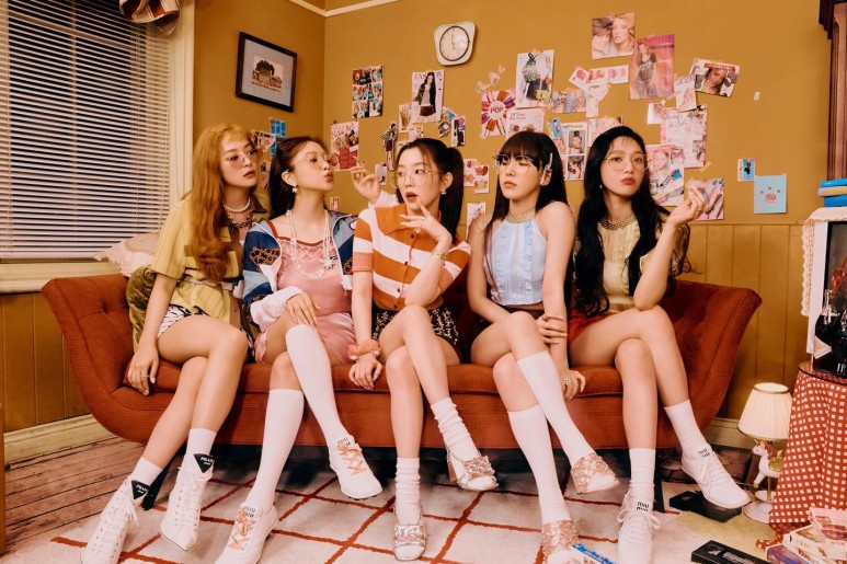 레드벨벳 음반 [음반 프리뷰] 레드벨벳 3월 21일 컴백 확정, <The