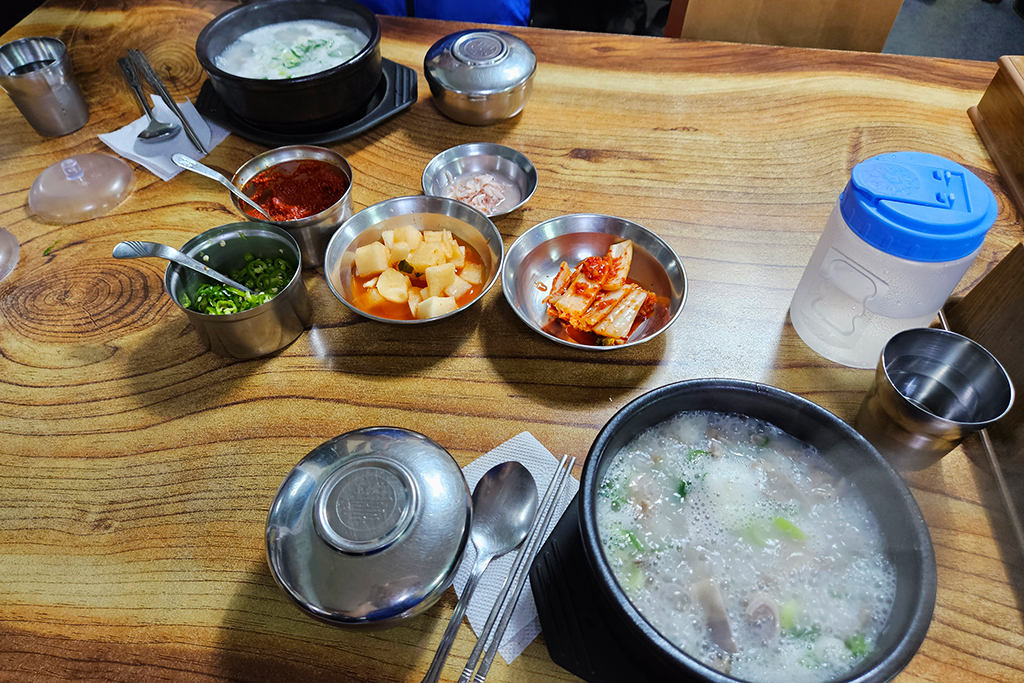 서부순대 순대국