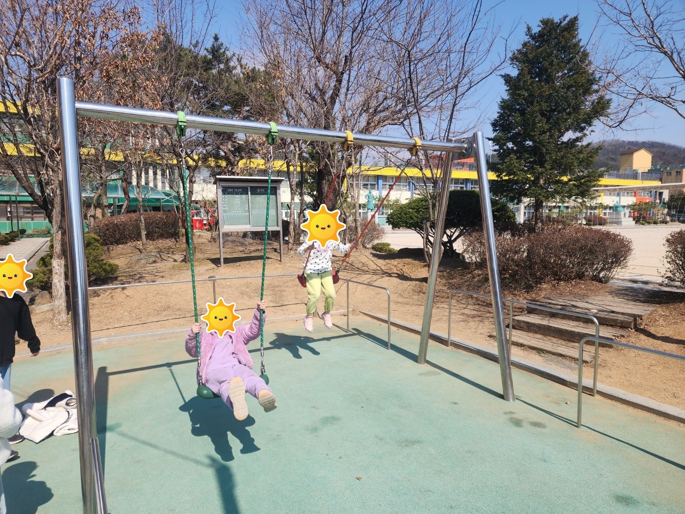  [날개스포츠] 가평미원초교 그네줄 교체, 그네줄 보수 작업