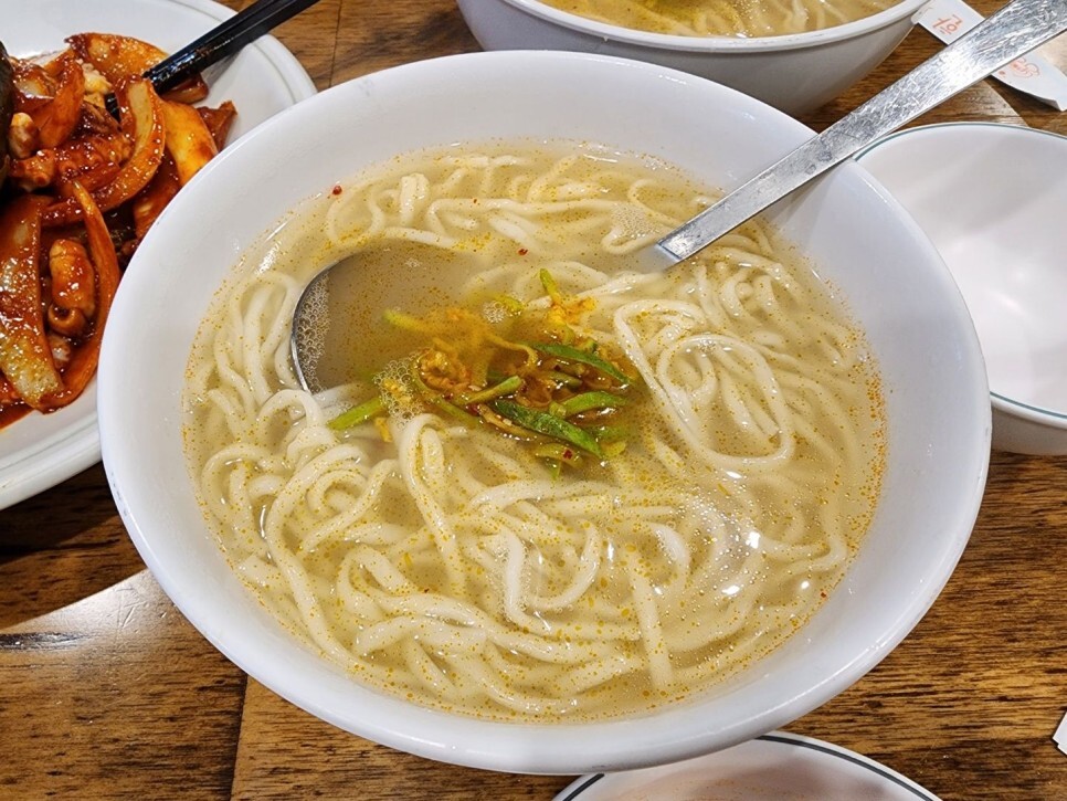 한성칼국수 이미지