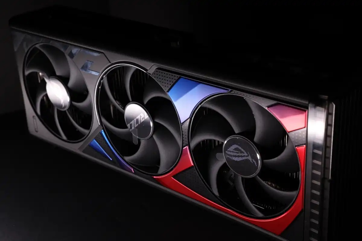  GEFORCE RTX 4090  vs 4080 중 뭘 고를까?