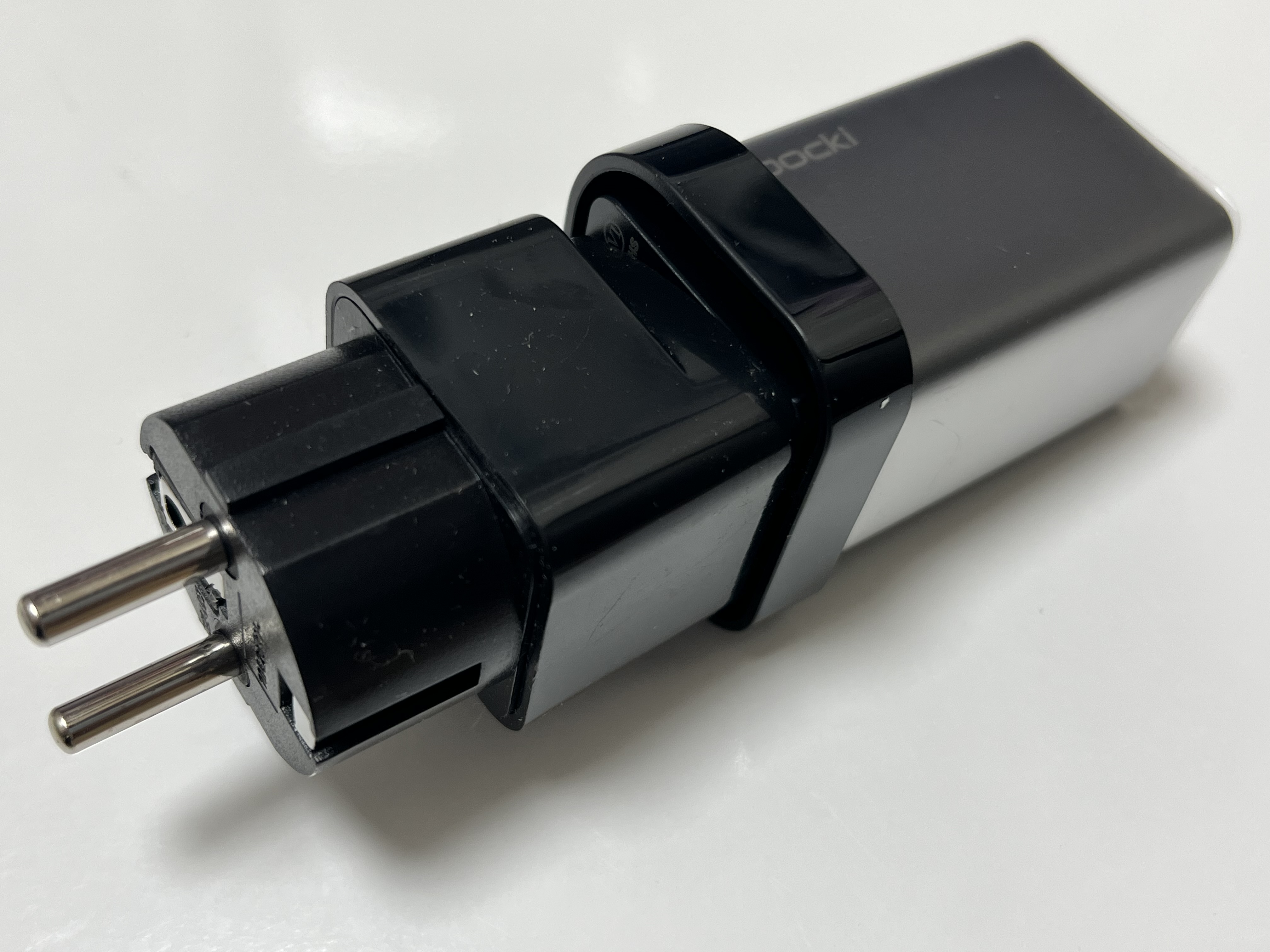 알리발 Toocki 67W USB C GaN 멀티 충전기 내돈내산