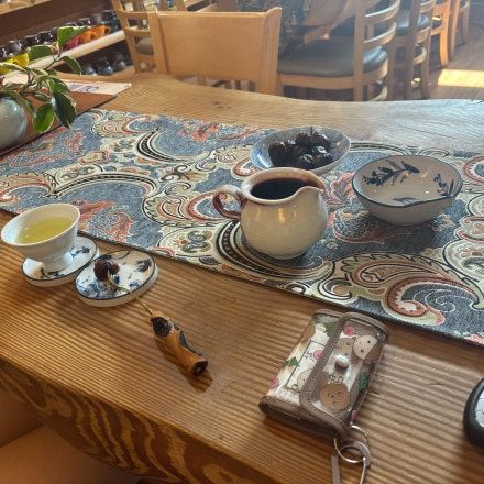 동방미인다향취월 내부