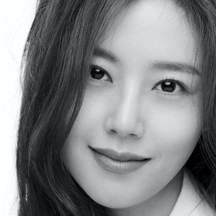  배우 문채원 프로필, 나이, 키, 고향, 학력, 소속사
