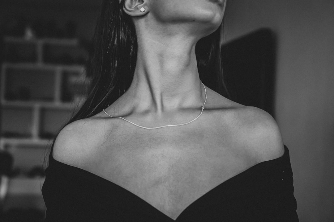 Neck