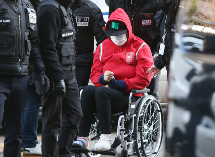  8살 딸 숨지게 한 母의 범행 이유 父 충격 받으라고..