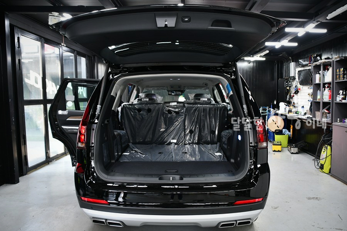 Majave the Master Platinum 7인승 실내가 압도적입니다. 33