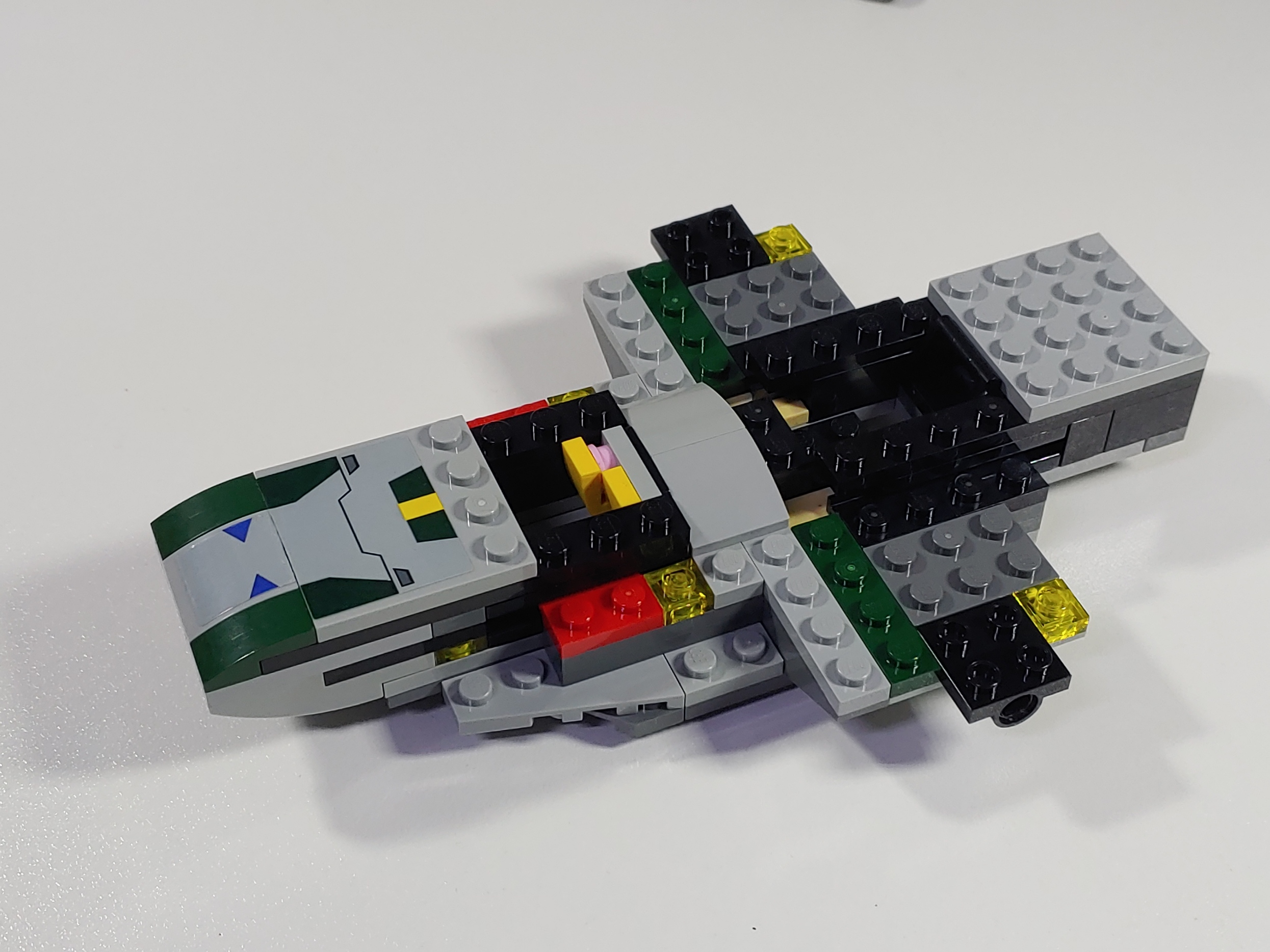 레고 75150 - A-윙 스타파이터 - 기수부와 날개부를 확장한 후