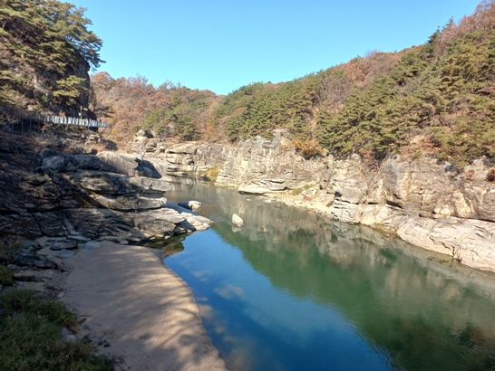 철원 한탄강주상절리 잔도에서 바라본 한탄강