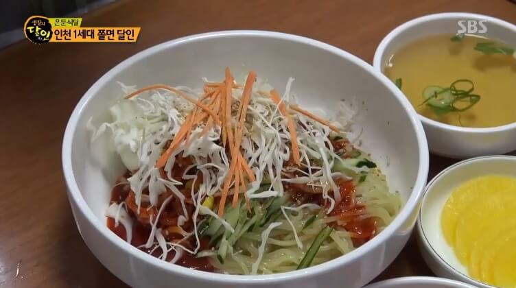  생활의 달인 1세대 쫄면 맛집 현대시장 (만복분식)