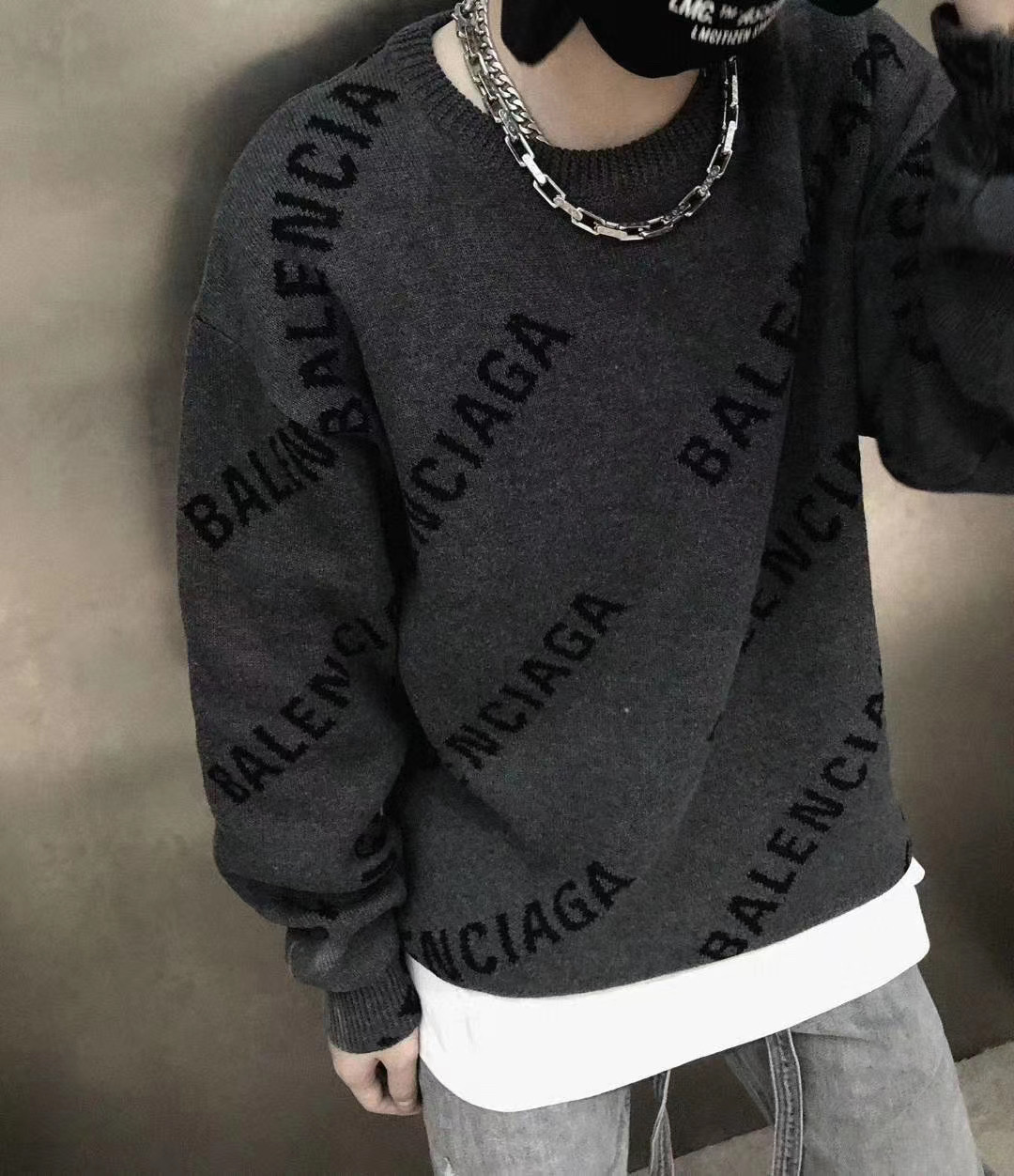  [BALENCIAGA] 발렌시아가 20FW 로고 스웨트 셔츠 니트 스웨터 그레이 625970 T3178 1262