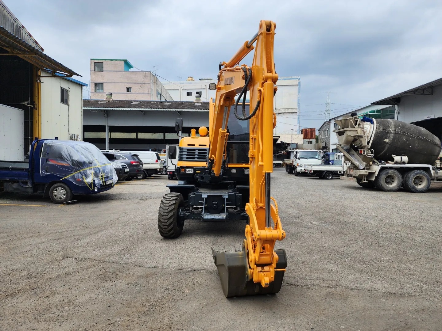  현대 R55W 2014년식 4400만원 판매합니다.