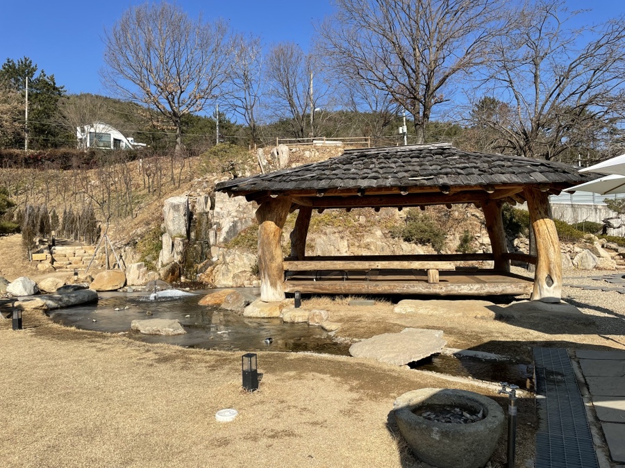 사랑 <느티나무의 > 14