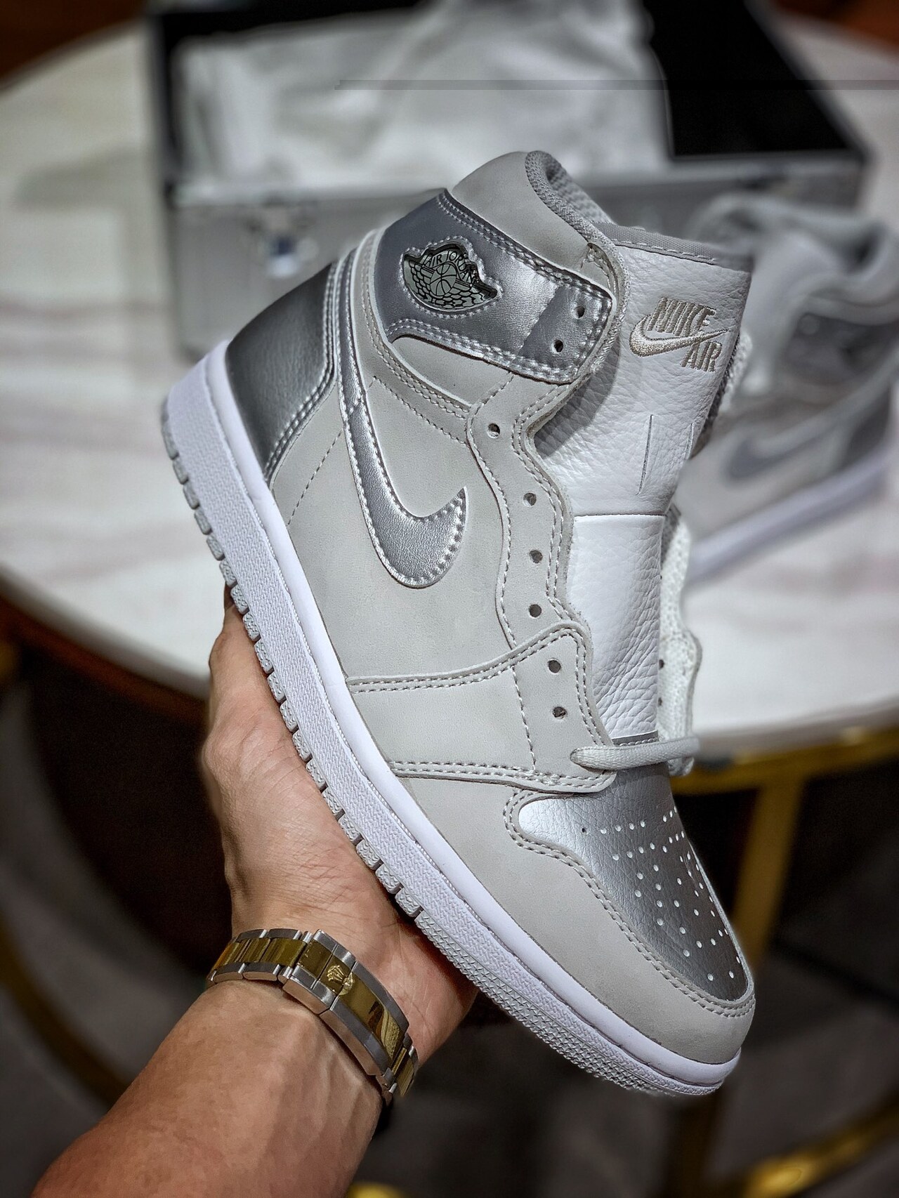  [NIKE] 나이키 에어조던1 레트로 하이 OG 재팬 메탈릭 실버 DC1788-029