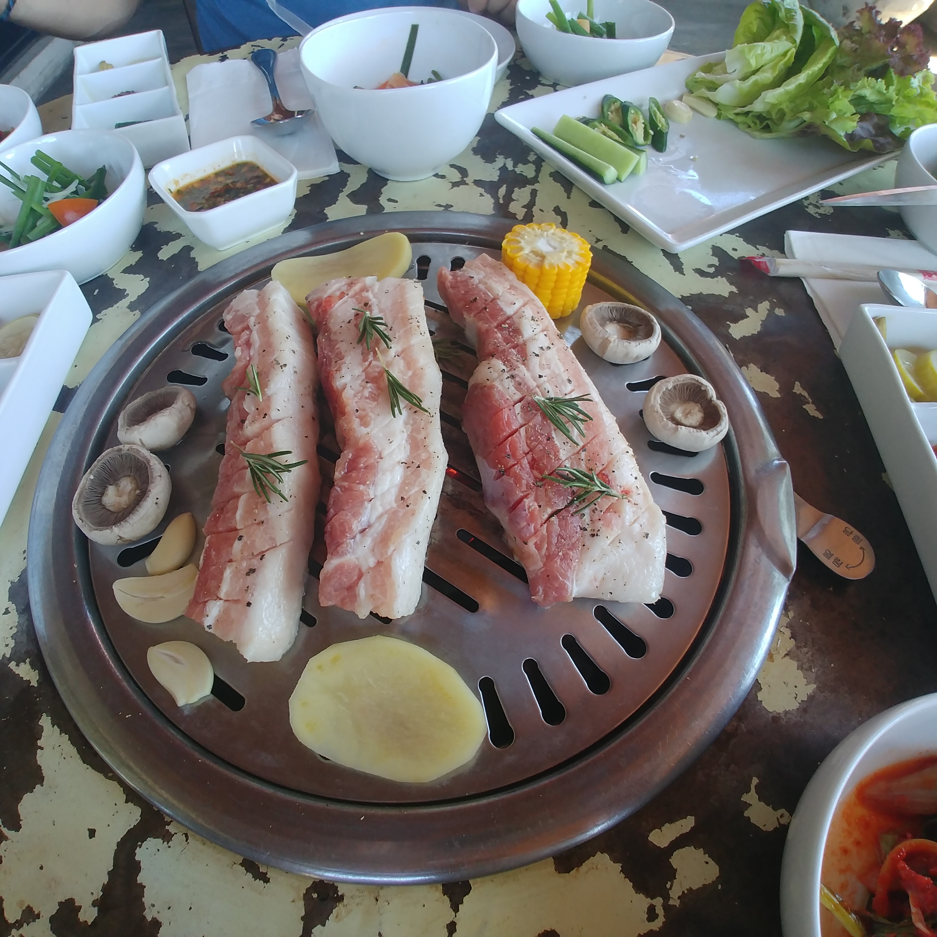 발리에서 한국음식 맛있는 한식당 Chibchips