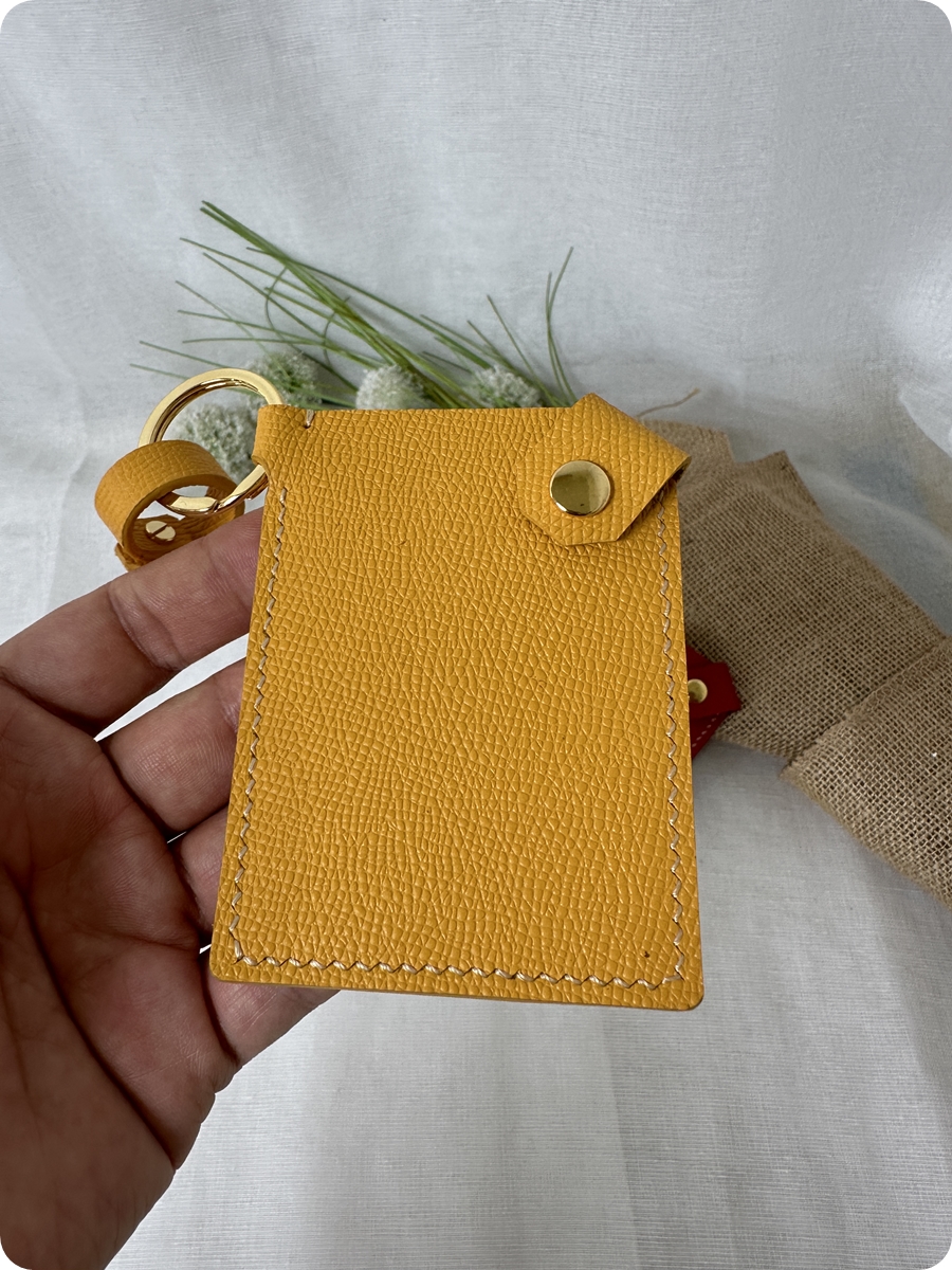 노란색 카드 지갑