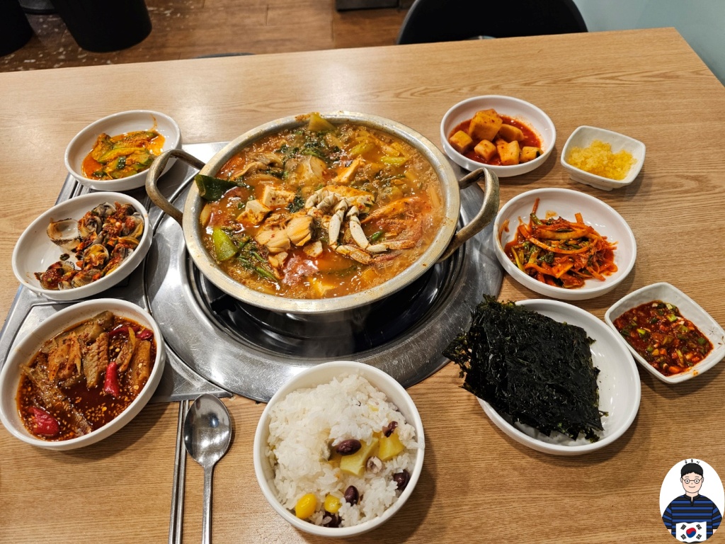Gatjieun naembibapsang (갓지은 냄비밥상) 3