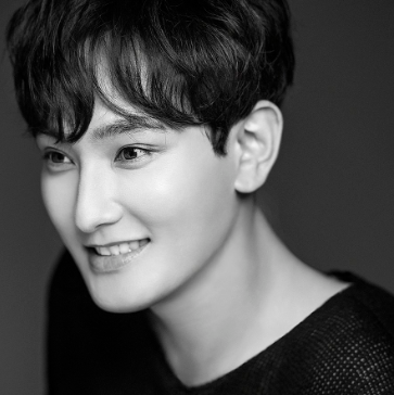  강타   정유미