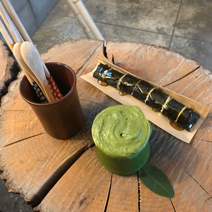  은평 신사동 카페ㅣ동감